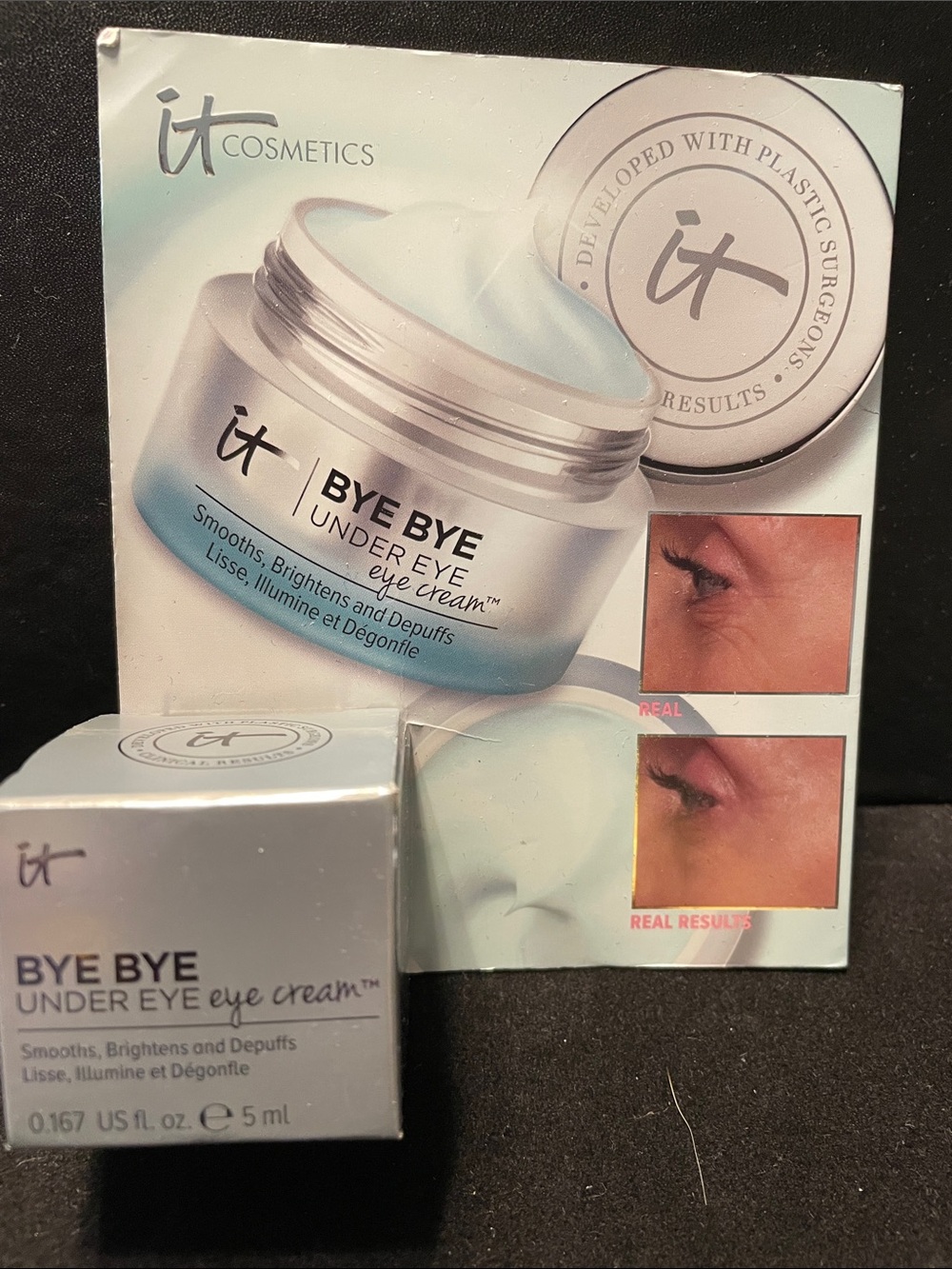 it cosmetics Bye Bye Under Eye Eye Cream - Light Blue and Silver Packaging